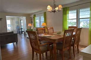 1817 Innisbrook Ln, Sarasota, FL 34234 - Photo 13