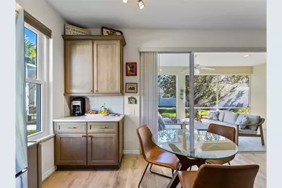 8419 Whispering Woods Court, Lakewood Ranch, FL 34202 - Photo 17