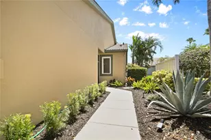 8579 54th Ave Cir E, Bradenton, FL 34211 - Photo 3