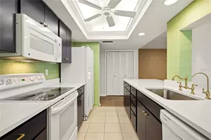 3721 Collins St, Sarasota, FL 34232 - Photo 17