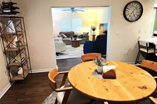 3721 Collins St, Sarasota, FL 34232 - Photo 9