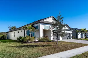 5556 Trevesta Pl, Palmetto, FL 34221 - Photo 5