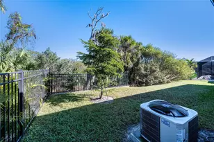 5556 Trevesta Pl, Palmetto, FL 34221 - Photo 47