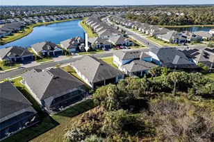 5556 Trevesta Pl, Palmetto, FL 34221 - Photo 9