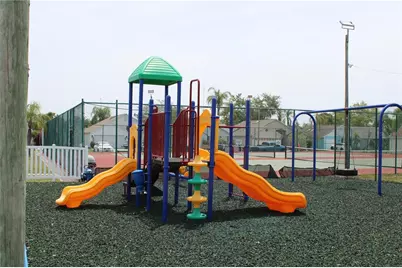 4006 39th Street W, Bradenton, FL 34205 - Photo 35