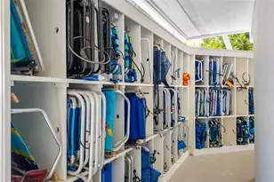 560 Harbor Cove Cir, Longboat Key, FL 34228 - Photo 83