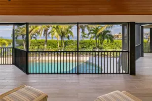 560 Harbor Cove Cir, Longboat Key, FL 34228 - Photo 57