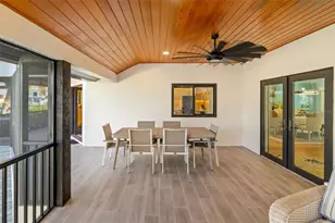 560 Harbor Cove Cir, Longboat Key, FL 34228 - Photo 47