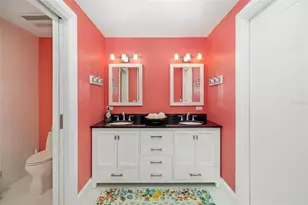 560 Harbor Cove Cir, Longboat Key, FL 34228 - Photo 51