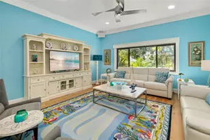 560 Harbor Cove Cir, Longboat Key, FL 34228 - Photo 23