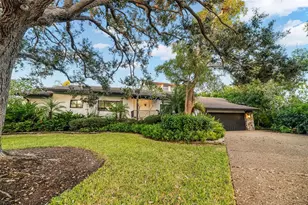 560 Harbor Cove Cir, Longboat Key, FL 34228 - Photo 55