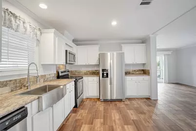 538 Fleetwood Street, North Port, FL 34287 - Photo 3