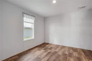 538 Fleetwood St, North Port, FL 34287 - Photo 17