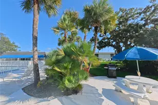 102 47th Ave Dr W, Bradenton, FL 34207 - Photo 17