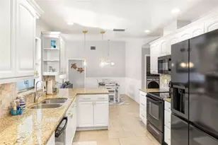 6905 22nd Ave W, Bradenton, FL 34209 - Photo 13