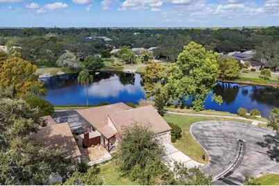 3743 Glen Oaks Manor Drive, Sarasota, FL 34232 - Photo 5