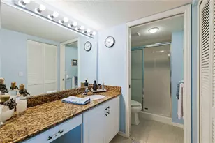 9300 Clubside Cir, Sarasota, FL 34238 - Photo 15