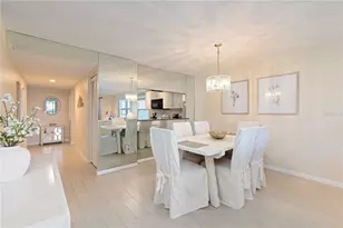 9300 Clubside Cir, Sarasota, FL 34238 - Photo 9