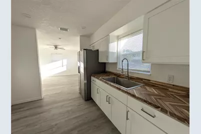 5532 42nd Street E, Bradenton, FL 34203 - Photo 3