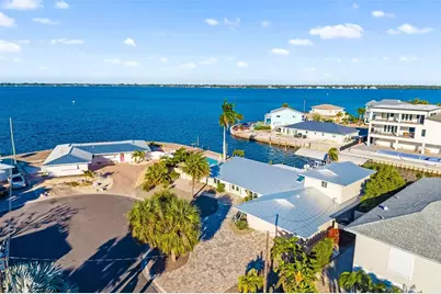 3611 Plumosa Terrace, Bradenton, FL 34210 - Photo 3