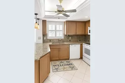 1250 N Portofino Drive #408, Sarasota, FL 34242 - Photo 9