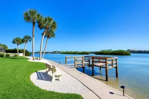 1250 N Portofino Dr, Sarasota, FL 34242 - Photo 17