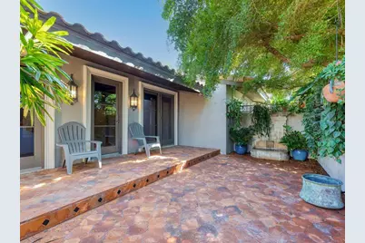 41 S Adams Drive, Sarasota, FL 34236 - Photo 5