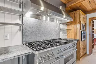 41 S Adams Dr, Sarasota, FL 34236 - Photo 11