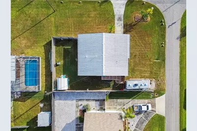 416 41st Street W, Palmetto, FL 34221 - Photo 37