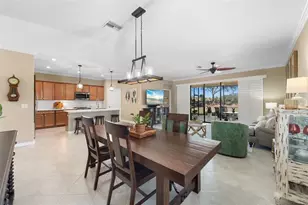 7027 Quiet Creek Dr, Bradenton, FL 34212 - Photo 3