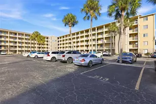 3531 Lake Bayshore Dr, Bradenton, FL 34205 - Photo 31