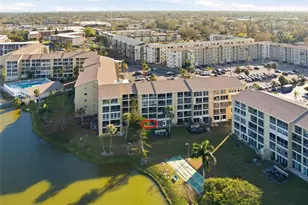 3531 Lake Bayshore Dr, Bradenton, FL 34205 - Photo 1