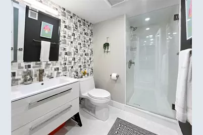 101 S Gulfstream Ave #9C, Sarasota, FL 34236 - Photo 17