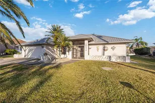 10534 Alpaca Cir, Port Charlotte, FL 33981 - Photo 3