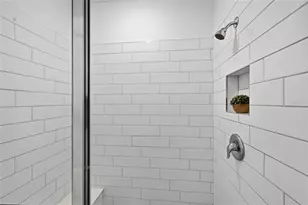 6516 Silverstar Dr, Sarasota, FL 34240 - Photo 17