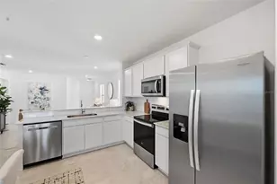 6516 Silverstar Dr, Sarasota, FL 34240 - Photo 11