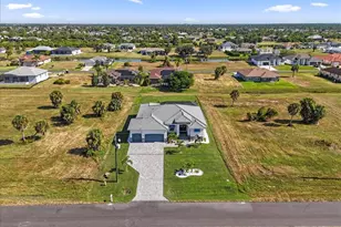 255 Rotonda Blvd S, Rotonda West, FL 33947 - Photo 45