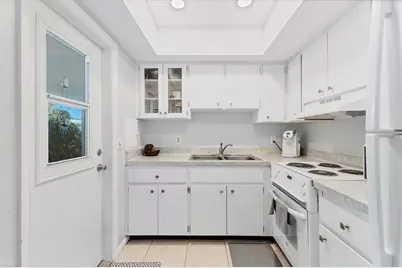 1815 Roxane Way #65, Sarasota, FL 34235 - Photo 9