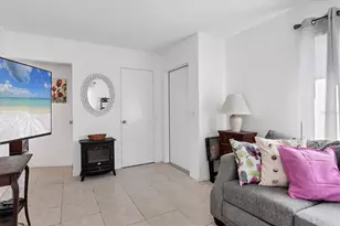 1815 Roxane Way, Sarasota, FL 34235 - Photo 5