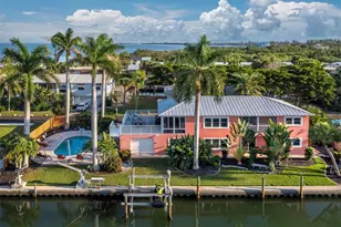 761 Tarawitt Dr, Longboat Key, FL 34228 - Photo 1