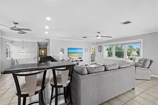 761 Tarawitt Dr, Longboat Key, FL 34228 - Photo 17