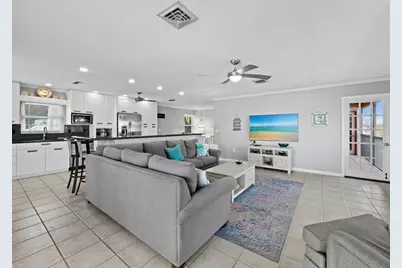 761 Tarawitt Drive, Longboat Key, FL 34228 - Photo 19