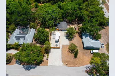 3200 Tobero Lane, Sarasota, FL 34235 - Photo 3