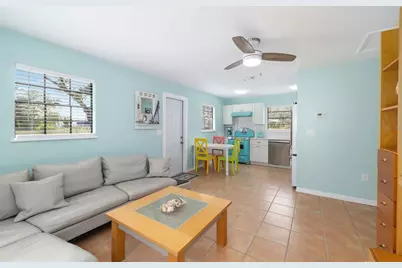 3200 Tobero Lane, Sarasota, FL 34235 - Photo 17