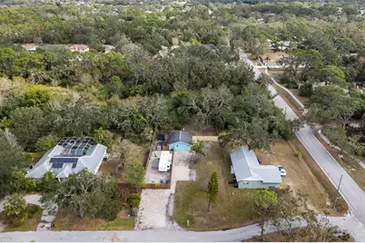 3200 Tobero Lane, Sarasota, FL 34235 - Photo 3