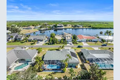 19010 McGrath Circle, Port Charlotte, FL 33948 - Photo 3