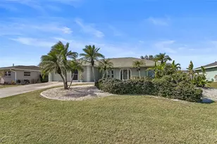 19010 McGrath Cir, Port Charlotte, FL 33948 - Photo 1