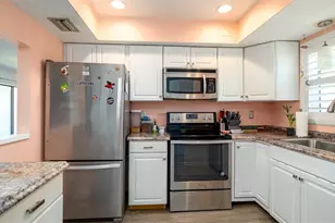1770 Lake Pl, Venice, FL 34293 - Photo 3