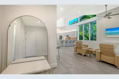 2254 Hawthorne Street, Sarasota, FL 34239 - Photo 11