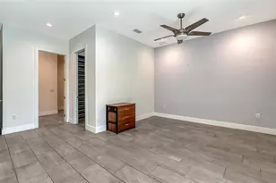 2254 Hawthorne St, Sarasota, FL 34239 - Photo 27